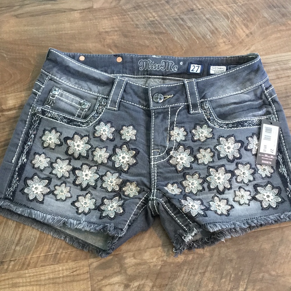 Miss me shorts